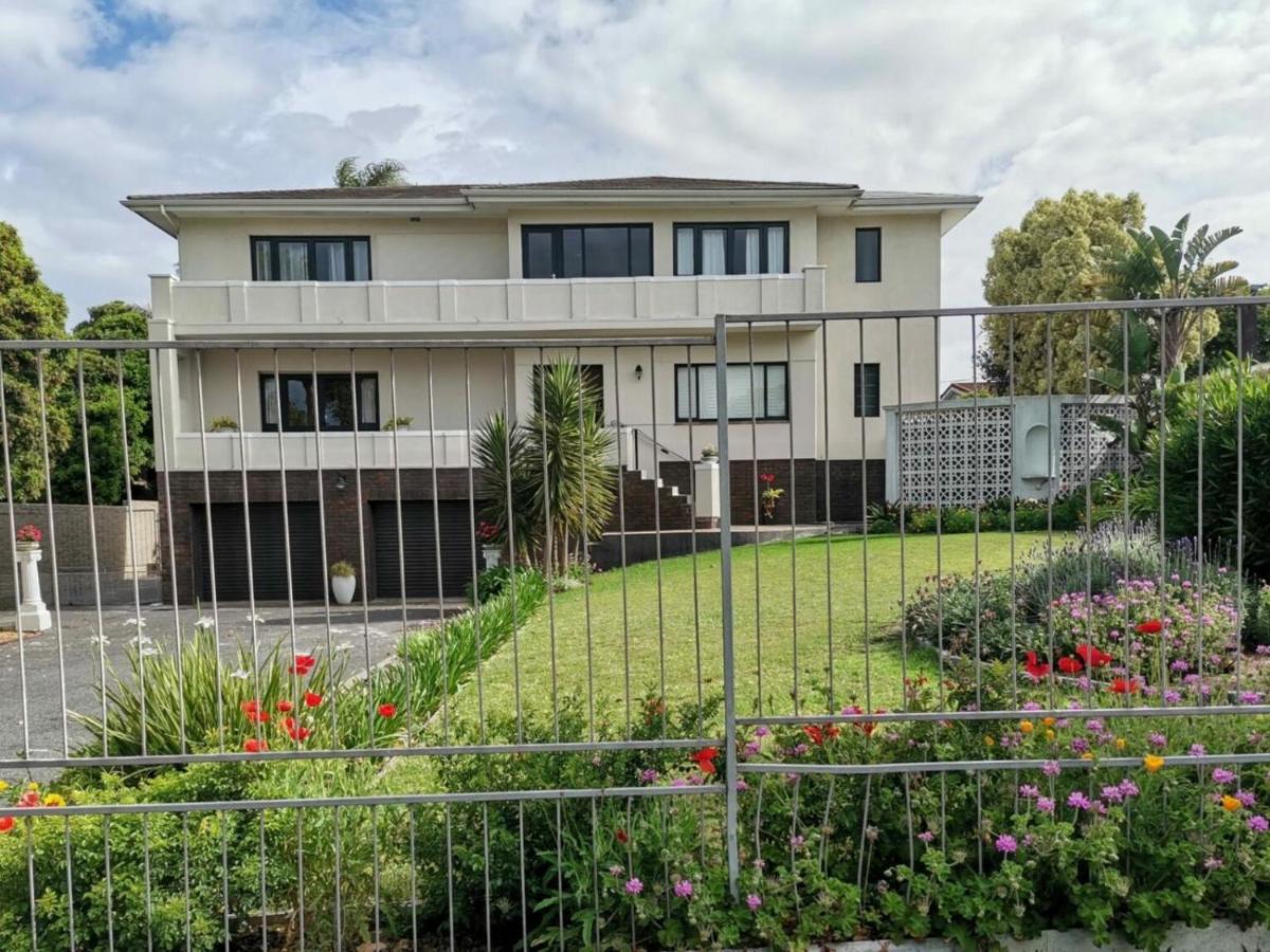 Cape Dawn Guest House Parow Exterior photo